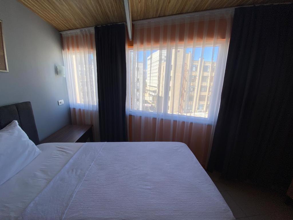 City House Hotel Antalya Extérieur photo
