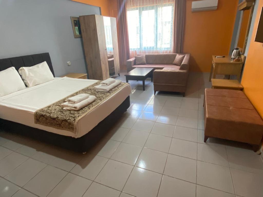 City House Hotel Antalya Extérieur photo